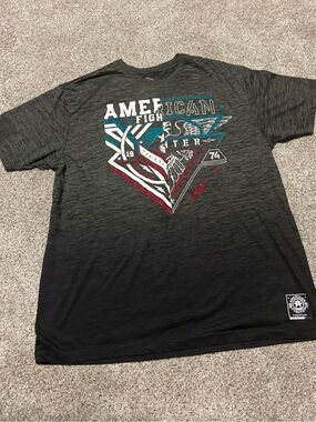 American Fighter Men’s Gray Graphic Crew Neck T-Shirt